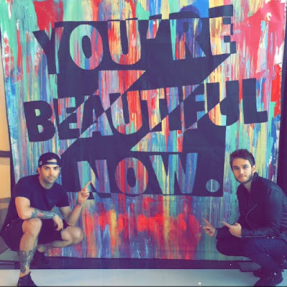 Meet your Posher, Liz - Picture 1 of 1